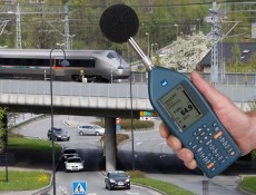 NorSonic Nor140 multi-tool analyzer ulkona
